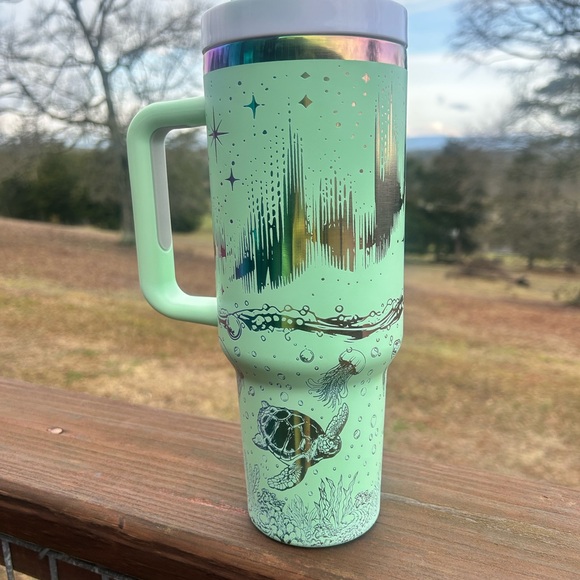 Other - Green Turtle Northern lights tumbler